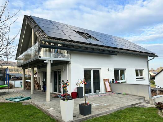 Einfamilienhaus zur Miete 1.800 € 6,5 Zimmer 222 m² 656 m² Grundstück Zwiefaltendorf Riedlingen 88499