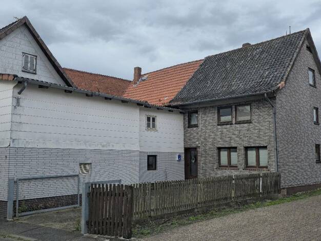 Reihenendhaus zum Kauf provisionsfrei 55.000 € 4,5 Zimmer 136 m² 490 m² Grundstück Rhumestraße 9 Rüdershausen 37434