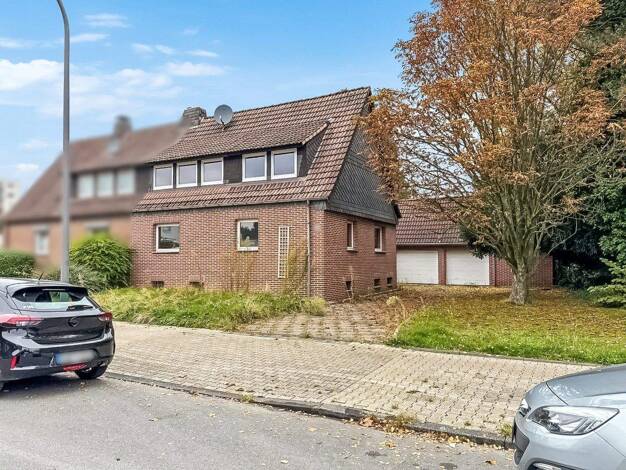 Doppelhaushälfte zum Kauf 199.000 € 5 Zimmer 120 m² 891 m² Grundstück Beckhausen Gelsenkirchen 45897