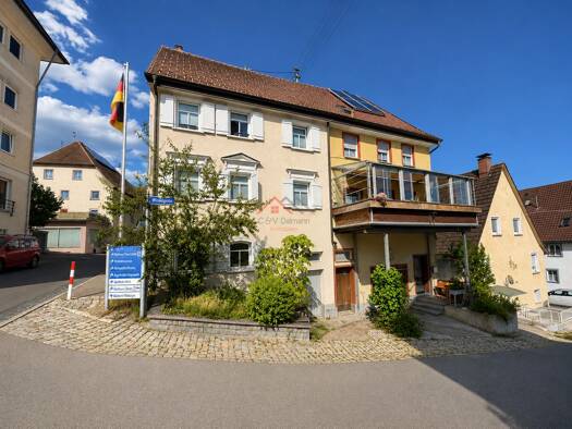 Mehrfamilienhaus zum Kauf 479.000 € 12 Zimmer 306 m² 232 m² Grundstück Möhringen Tuttlingen 78532