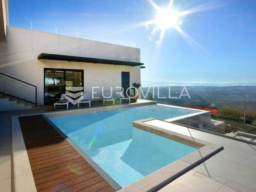 Haus zum Kauf 1.550.000 € 4 Zimmer 250 m² Klis Klis