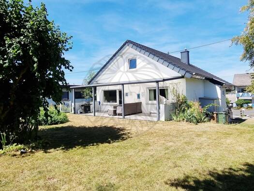 Einfamilienhaus zum Kauf 357.000 € 5 Zimmer 120 m² 720 m² Grundstück Helferskirchen 56244