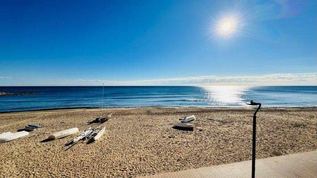 Wohnung zum Kauf provisionsfrei 220.000 € 3 Zimmer 65 m² La Mata 03188