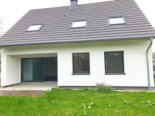 Einfamilienhaus zur Miete 2.390 € 4,5 Zimmer 138 m² 640 m² Grundstück Ende Herdecke 58313