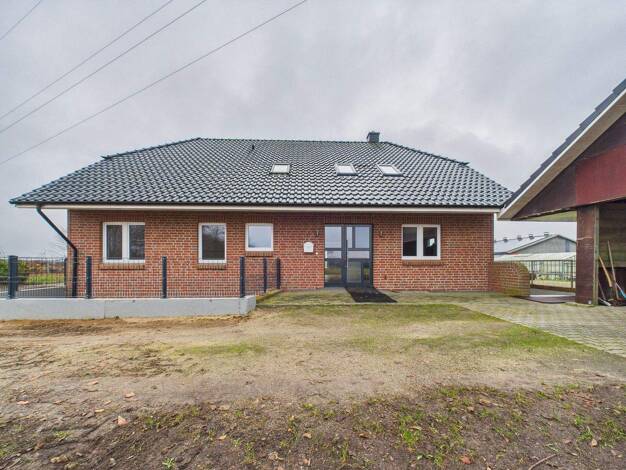 Einfamilienhaus zur Miete 2.295 € 7 Zimmer 276 m² 700 m² Grundstück Bornhöved 24619