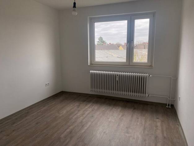 Wohnung zur Miete 566 € 4 Zimmer 68,8 m² 2. Geschoss frei ab 26.08.2025 Hinter den Ellern 17 Hemelingen Bremen 28309