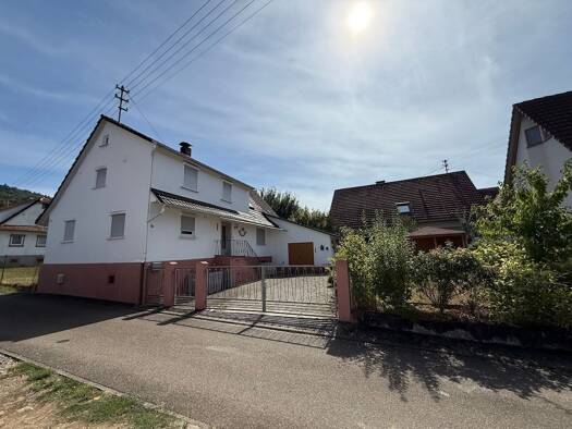 Einfamilienhaus zum Kauf 249.000 € 5,5 Zimmer 116 m² 336 m² Grundstück Friedrichsbergstraße 4 Heiligenzell Friesenheim 77948