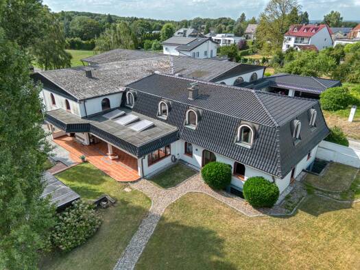 Einfamilienhaus zum Kauf 8 Zimmer 515,7 m² 22.252 m² Grundstück Herdecke Herdecke 58313