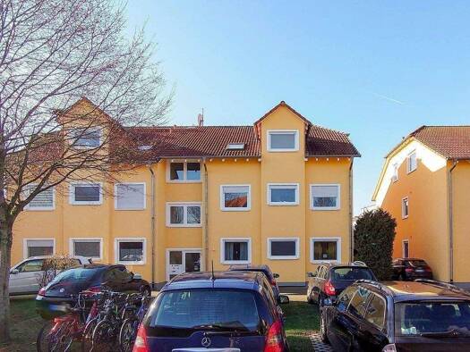 Wohnung zum Kauf 295.000 € 4 Zimmer 88 m² 2. Geschoss frei ab sofort Rumpenheimer Straße Mühlheim Mühlheim am Main 63165