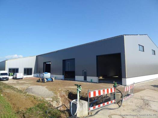 Lagerhalle zur Miete - Erstbezug 5,80 € 250 m² Lagerfläche Bogenberg Bogen / Bärndorf 94327