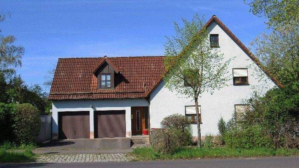 Einfamilienhaus zum Kauf 595.000 € 6 Zimmer 185 m² 763 m² Grundstück Schwebheim 97525