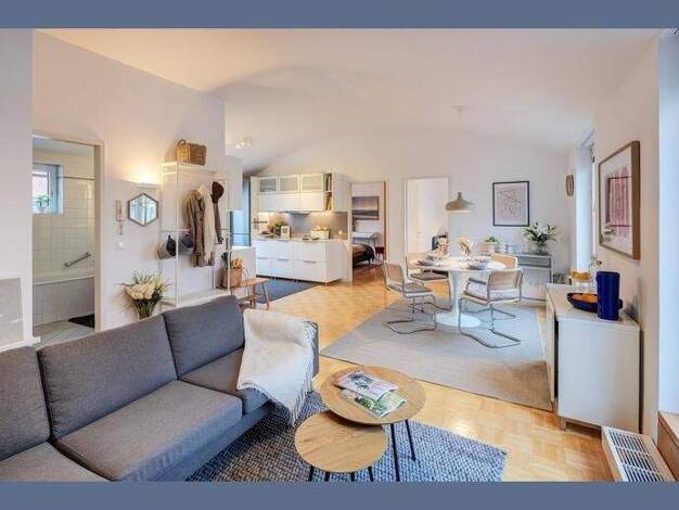 Wohnung zur Miete Wohnen auf Zeit 3.150 € 3 Zimmer 80 m² Maxvorstadt München 80798