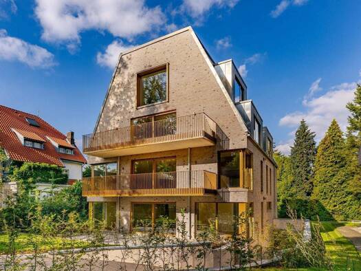 Wohnung zum Kauf - Erstbezug provisionsfrei 1.690.000 € 5 Zimmer 243 m² 2. Geschoss frei ab sofort Rehblöcken 45 Volksdorf Hamburg 22359