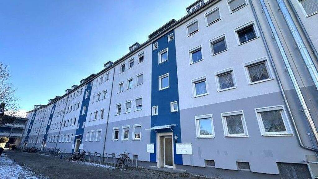 Wohnung zur Miete 1.526 € 3 Zimmer 86,7 m² frei ab 29.03.2026 Liegnitzer Str. 19 Dachau 85221