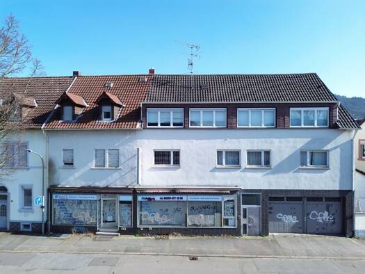Haus zum Kauf 399.000 € 13 Zimmer 265 m² 326 m² Grundstück Weinheim Weinheim 69469