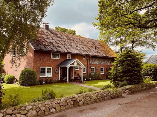 Einfamilienhaus zum Kauf provisionsfrei 650.000 € 6 Zimmer 214 m² 6.643 m² Grundstück Elsdorf-Westermühlen 24800