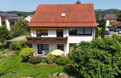 Mehrfamilienhaus zum Kauf als Kapitalanlage geeignet 275.000 € 8 Zimmer 216 m² 734 m² Grundstück Hegnabrunn Neuenmarkt 95339