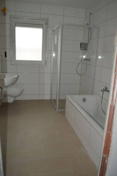 Wohnung zur Miete - Neubau 592 € 2 Zimmer 54 m² Dachgeschoss, 2. Geschoss frei ab sofort Am Dorfbrunnen 2 Effeldorf Dettelbach 97337