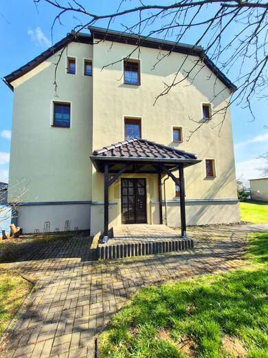 Mehrfamilienhaus zum Kauf 250.000 € 210 m² 2.259 m² Grundstück frei ab sofort Großdubrau Großdubrau 02694