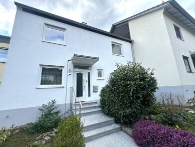 Reihenmittelhaus zum Kauf 479.000 € 8 Zimmer 174 m² 254 m² Grundstück Buckenhofen Forchheim / Buckenhofen 91301