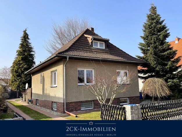 Einfamilienhaus zum Kauf 525.000 € 5 Zimmer 104 m² 734 m² Grundstück frei ab sofort Haydnstraße 43 Blankenfelde Blankenfelde-Mahlow 15827