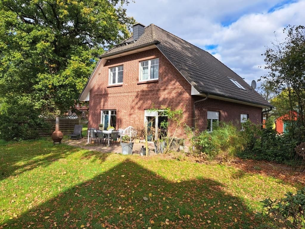 Einfamilienhaus zum Kauf provisionsfrei 398.000 € 5 Zimmer 180 m²<br/>Wohnfläche 1.255 m²<br/>Grundstück Nostorf Nostorf 19258