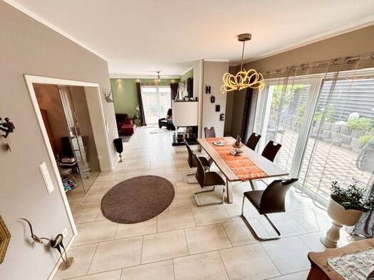 Einfamilienhaus zum Kauf 769.000 € 6 Zimmer 170 m² 738 m² Grundstück frei ab sofort Roter Hügel Bayreuth 95445