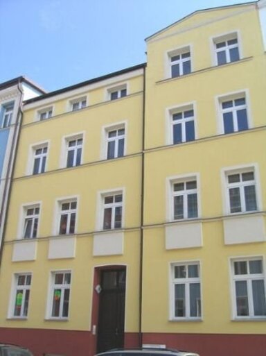 Wohnung zur Miete 350 € 2 Zimmer 39 m² Heinrich-Heine-Straße 18 Paulsstadt Schwerin 19053