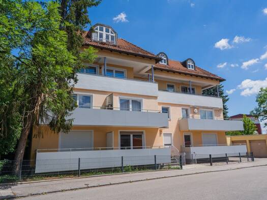 Wohnung zum Kauf 469.000 € 3 Zimmer 76,2 m² 2. Geschoss Unterhaching 82008