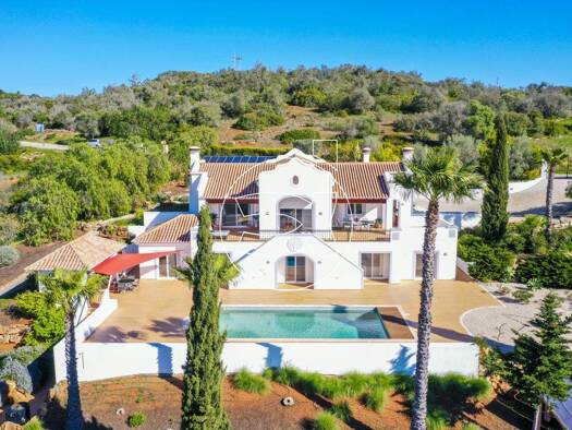 Villa zum Kauf 1.200.000 € 5 Zimmer 280 m² 2.850 m² Grundstück Portimão 8500-122