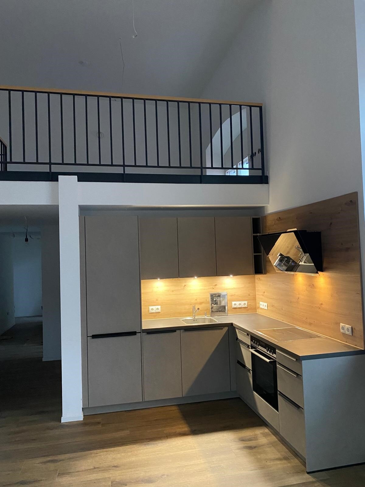 Penthouse zur Miete 1.000 € 2,5 Zimmer 85 m²<br/>Wohnfläche 2.<br/>Geschoss ab sofort<br/>Verfügbarkeit Trettlachstraße 1 Forchheim Forchheim 91301