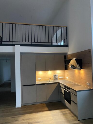 Penthouse zur Miete 1.000 € 2,5 Zimmer 85 m² 2. Geschoss frei ab sofort Trettlachstraße 1 Forchheim Forchheim 91301