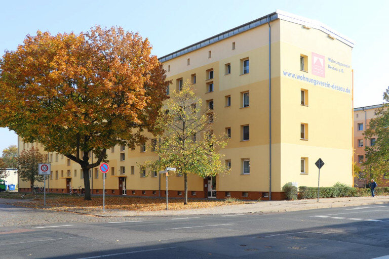 Wohnung zur Miete 390 € 2 Zimmer 59,7 m²<br/>Wohnfläche 3.<br/>Geschoss Chaponstr. 26 Innerstädtischer Bereich Mitte 21 Dessau-Roßlau 06842