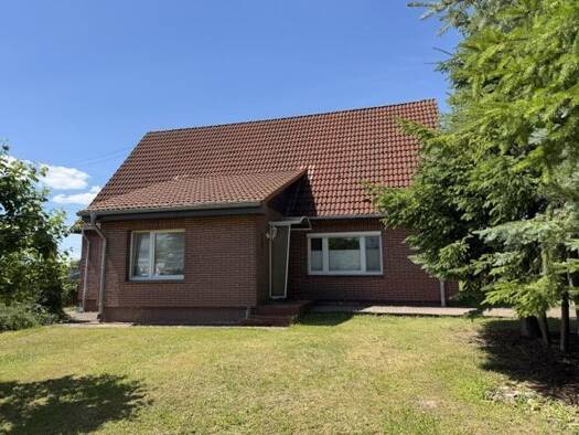 Einfamilienhaus zum Kauf 268.000 € 5 Zimmer 145 m² 1.729 m² Grundstück Karcheez Gülzow-Prüzen - Karcheez 18276