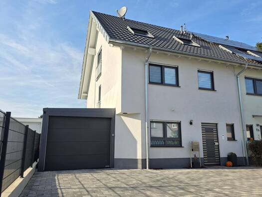 Doppelhaushälfte zum Kauf 769.000 € 6 Zimmer 163 m² 429 m² Grundstück frei ab sofort Berghäuser Straße 72 A Berghausen Römerberg 67354
