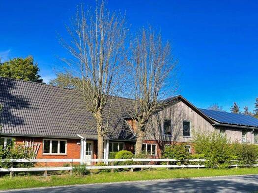 Haus zum Kauf 890.000 € 12 Zimmer 300 m² 12.000 m² Grundstück Lütjenholm 25842