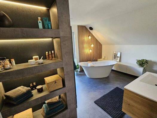 Einfamilienhaus zum Kauf provisionsfrei 362.750 € 5 Zimmer 143 m² 605 m² Grundstück Werdau Werdau 08412