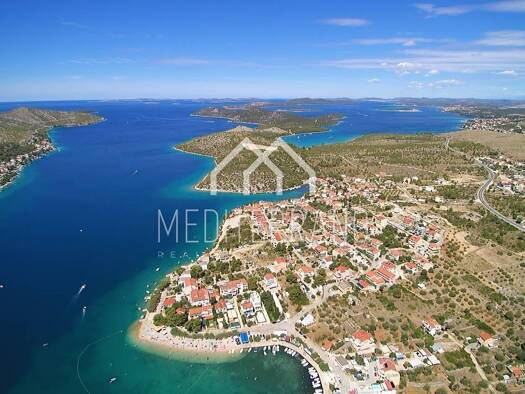 Grundstück zum Kauf 621.000 € Šibenik 22000