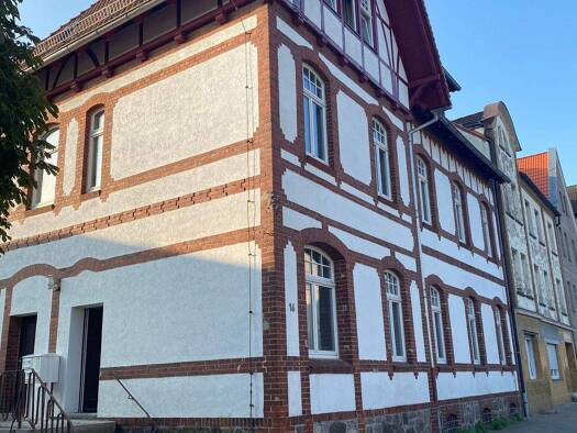 Wohnung zur Miete 535 € 2 Zimmer 54,1 m² 1. Geschoss frei ab sofort Poststraße 16 Roitzsch Sandersdorf-Brehna 06809