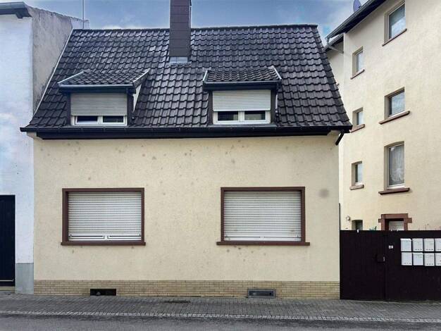 Einfamilienhaus zum Kauf 285.000 € 5 Zimmer 110 m² 122 m² Grundstück Brühl 68782