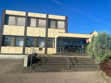 Büro-/Praxisfläche zur Miete 4.500 € 546 m² Bürofläche Neuhäusel 56335