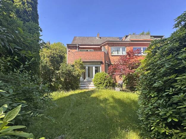 Doppelhaushälfte zum Kauf 998.000 € 7 Zimmer 216,1 m² 546 m² Grundstück Ohlsdorf Nord 22337