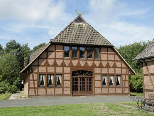 Mehrfamilienhaus zum Kauf 597.000 € 15 Zimmer 517,1 m² 38.350 m² Grundstück Dannenberg Grasberg 28879