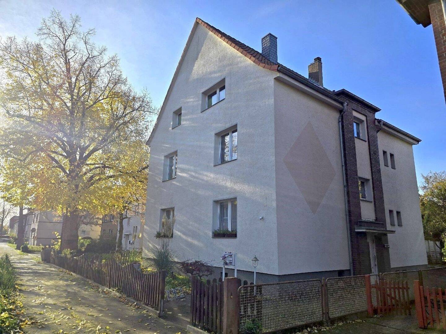 Mehrfamilienhaus zum Kauf - Ansicht 2