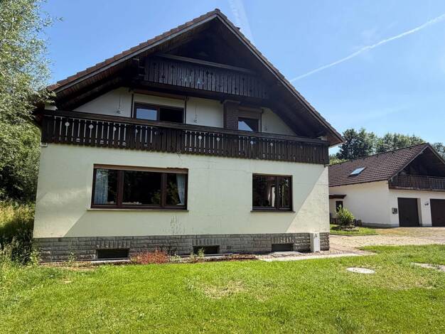 Einfamilienhaus zum Kauf 145.000 € 6 Zimmer 154,4 m² 5.610 m² Grundstück Bremke Extertal 32699