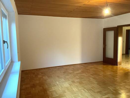 Wohnung zur Miete 595 € 2 Zimmer 70 m² Geschoss -1/3 Nieder-Saulheim Saulheim 55291