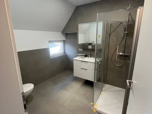 Einfamilienhaus zur Miete 990 € 3 Zimmer 105 m² 336 m² Grundstück frei ab sofort Windischeschenbach 92670