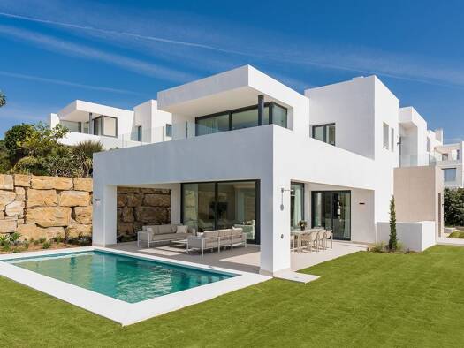 Villa zum Kauf - Erstbezug provisionsfrei 1.550.000 € 765 m² Grundstück Estepona 29680