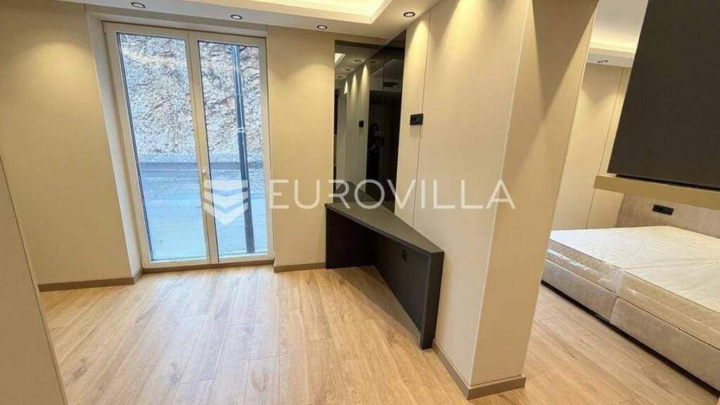 Studio zum Kauf 167.256 € 1 Zimmer 24 m² 1. Geschoss Crikvenica Centar