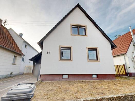 Einfamilienhaus zur Miete 1.150 € 4 Zimmer 135 m² 813 m² Grundstück Minfeld 76872